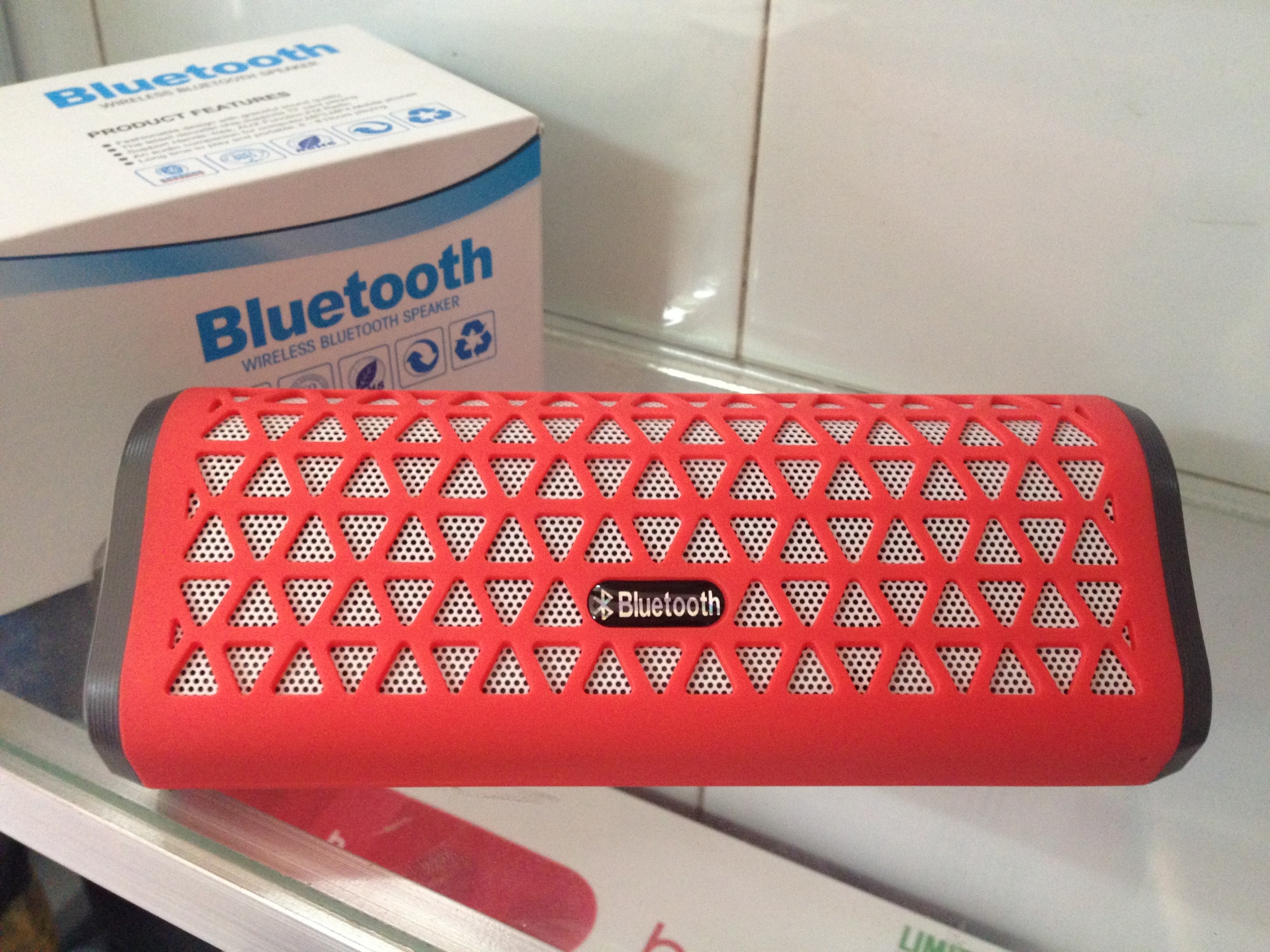 Loa Bluetooth BEAT A-6 bass cực hay nghe cực đã new